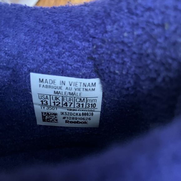 Classic men’s Reeboks - Picture 9 of 10